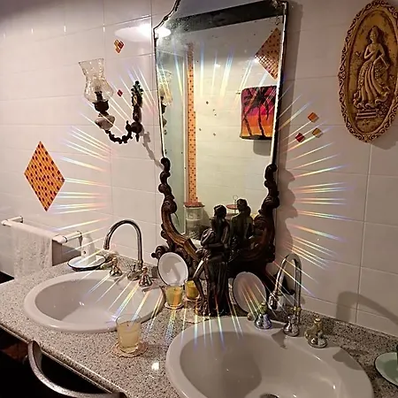 Alchimia Tra Suoni E Colori Bed & Breakfast